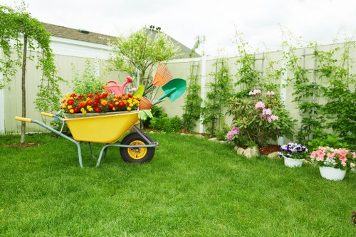 Local transfer station route for garden waste recovery in Mile End