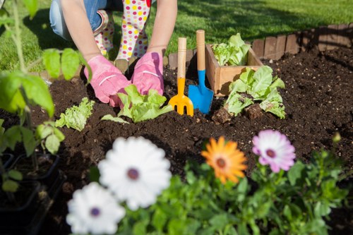 Illustration of screen-reader compatible content for Gardeners Mile End